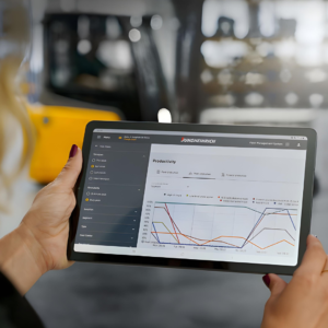 Cloud, Server, PC and Mobile Systems for BLE or RFID in Integration with Fleet Management Systems